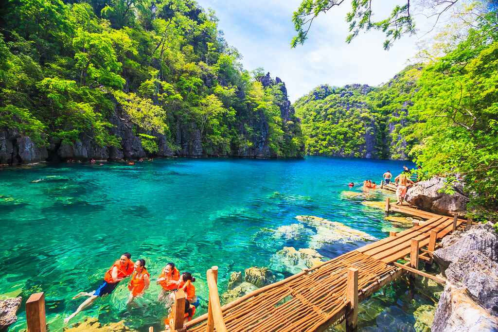 Explore the Beauty of Palawan