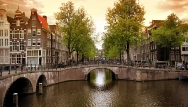 amsterdam-4-star-holiday