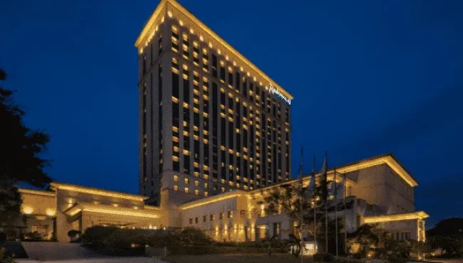 radisson-blu-hotel-cebu